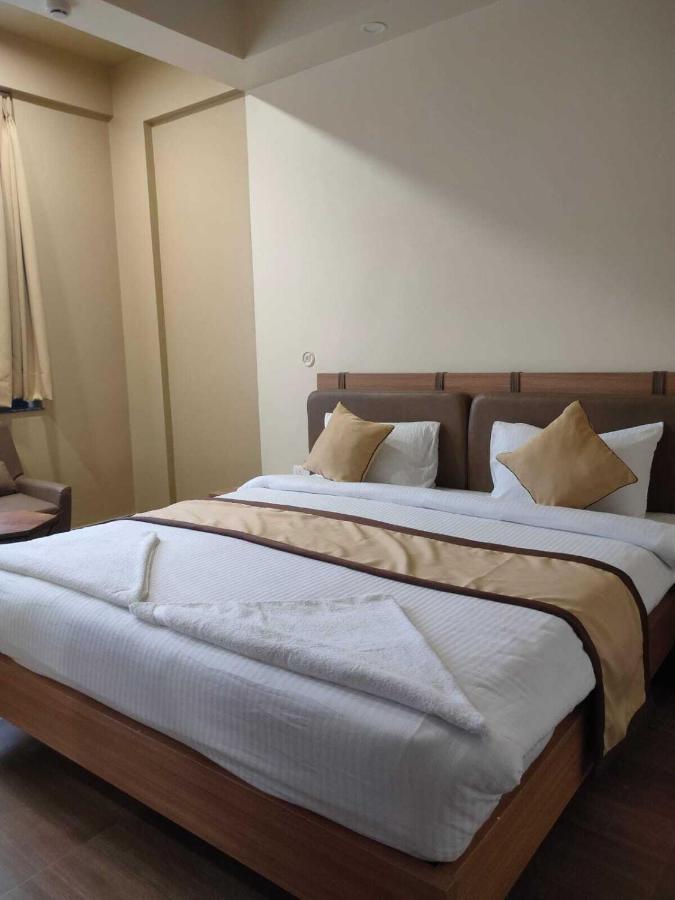 Hotel The Golf 1 Lucknow Luaran gambar