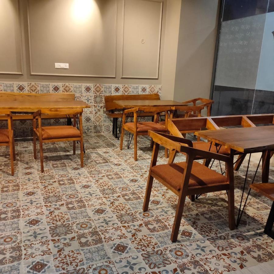 Hotel The Golf 1 Lucknow Luaran gambar