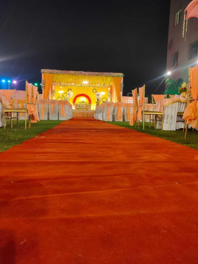 Hotel The Golf 1 Lucknow Luaran gambar