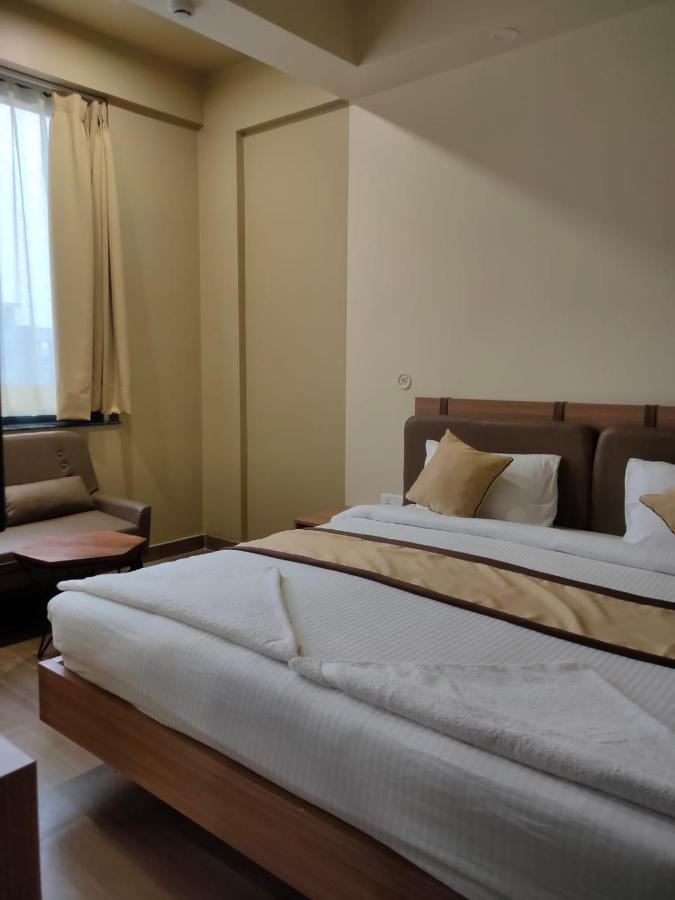 Hotel The Golf 1 Lucknow Luaran gambar