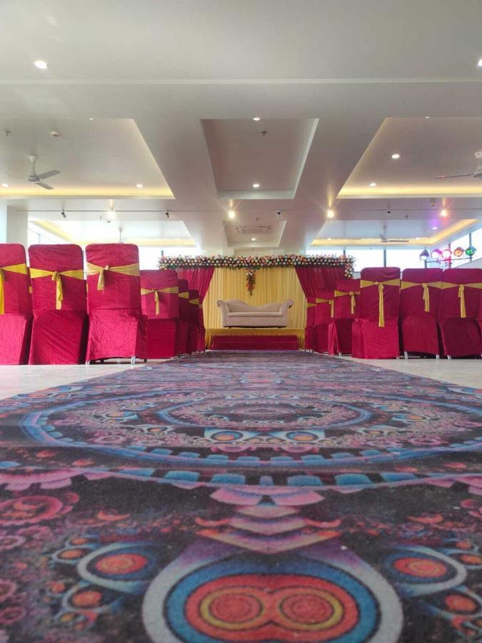 Hotel The Golf 1 Lucknow Luaran gambar